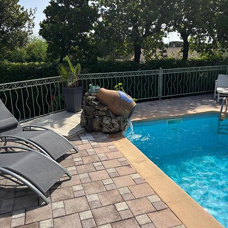 La Cigaliere 1 Charmant T1 Bis Avec Terrasse Dans Villa Sollies-Ville Exterior foto
